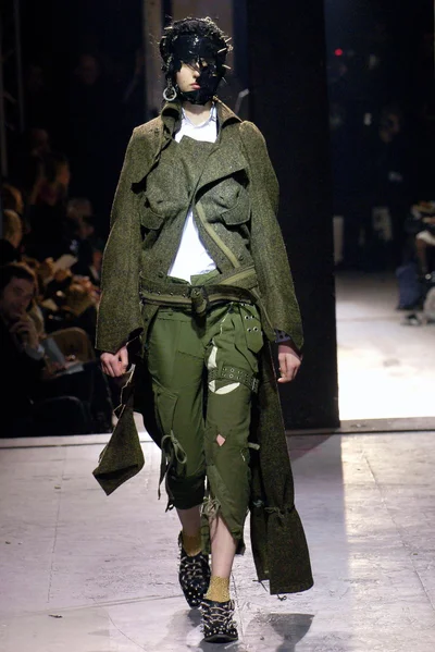 Look 35